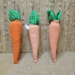 Set of 3 Stripe/Polkadot/Check Burlap and Felt Carrots